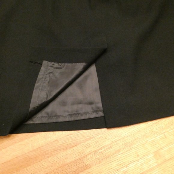 Classic Style Skirt EUC - Picture 5 of 8